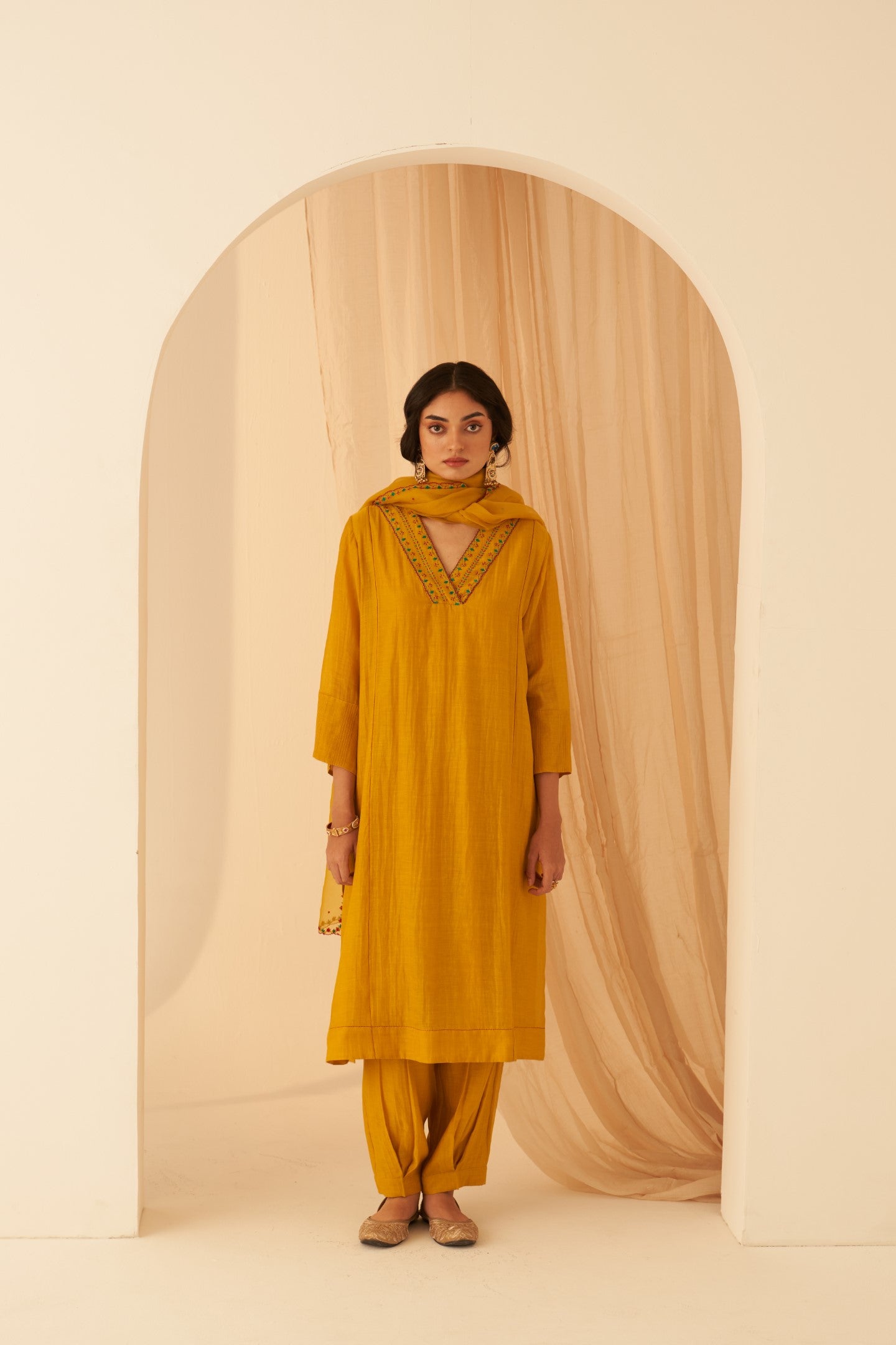 Mustard Chanderi bullion work kurta paired with pant & organza dupatta