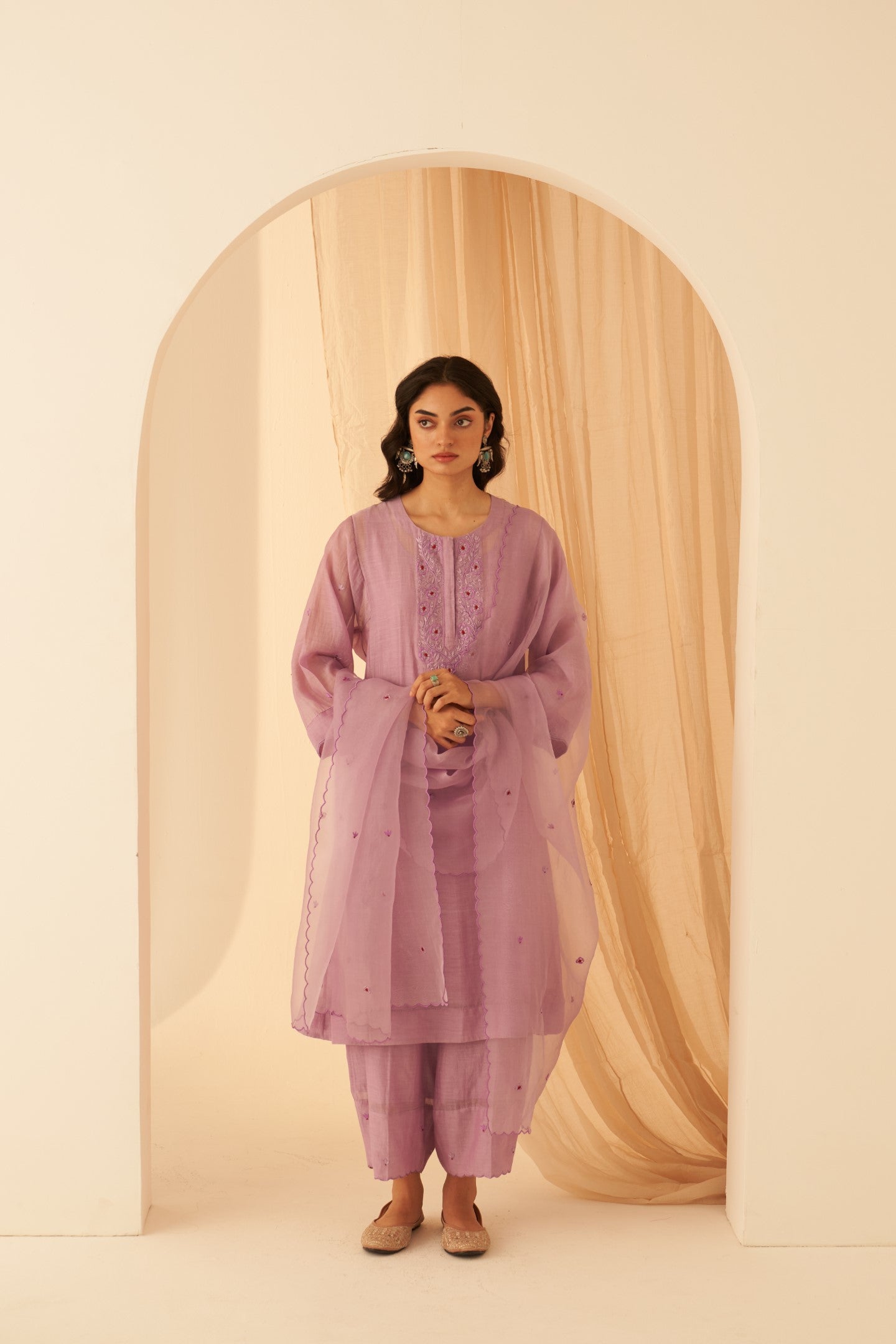 Lilac chanderi floral embroidered and katha work kurta paired with cotton slip, afghani salwar & organza dupatta