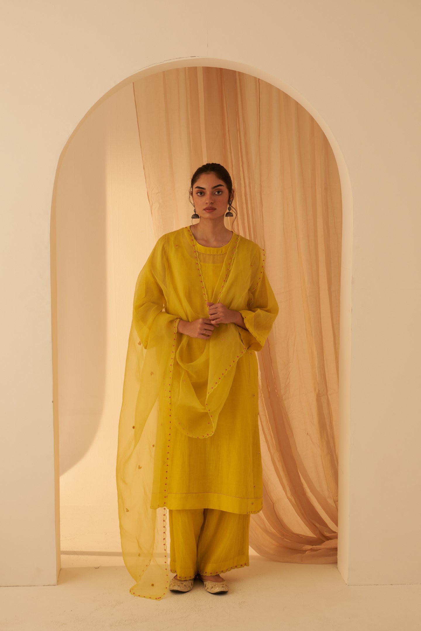 Lime yellow chanderi floral buti embroidered kurta paired with cotton slip, pant & organza dupatta