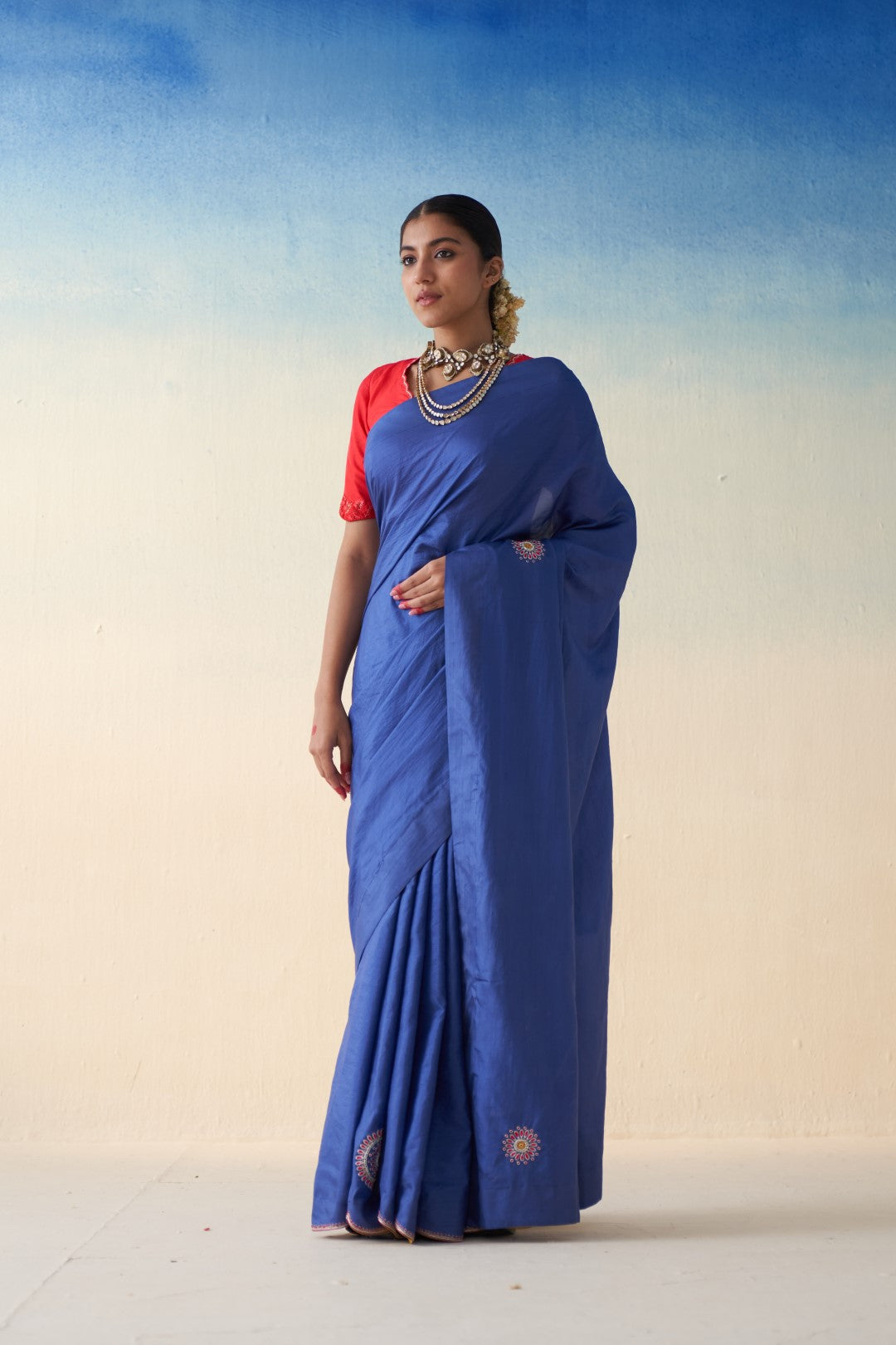 Blue dabka & thread embroidered silk saree comes with an organic cotton stitched petticoat (02 Pcs.)