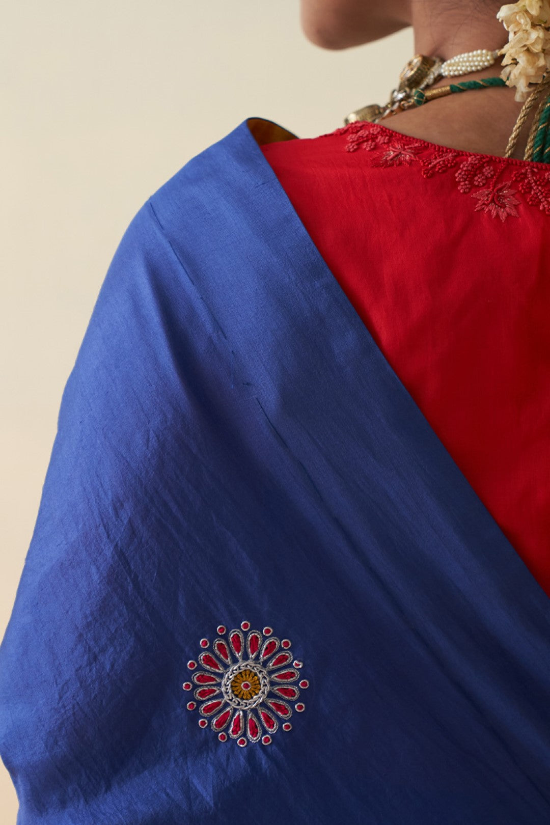 Blue dabka & thread embroidered silk saree comes with an organic cotton stitched petticoat (02 Pcs.)