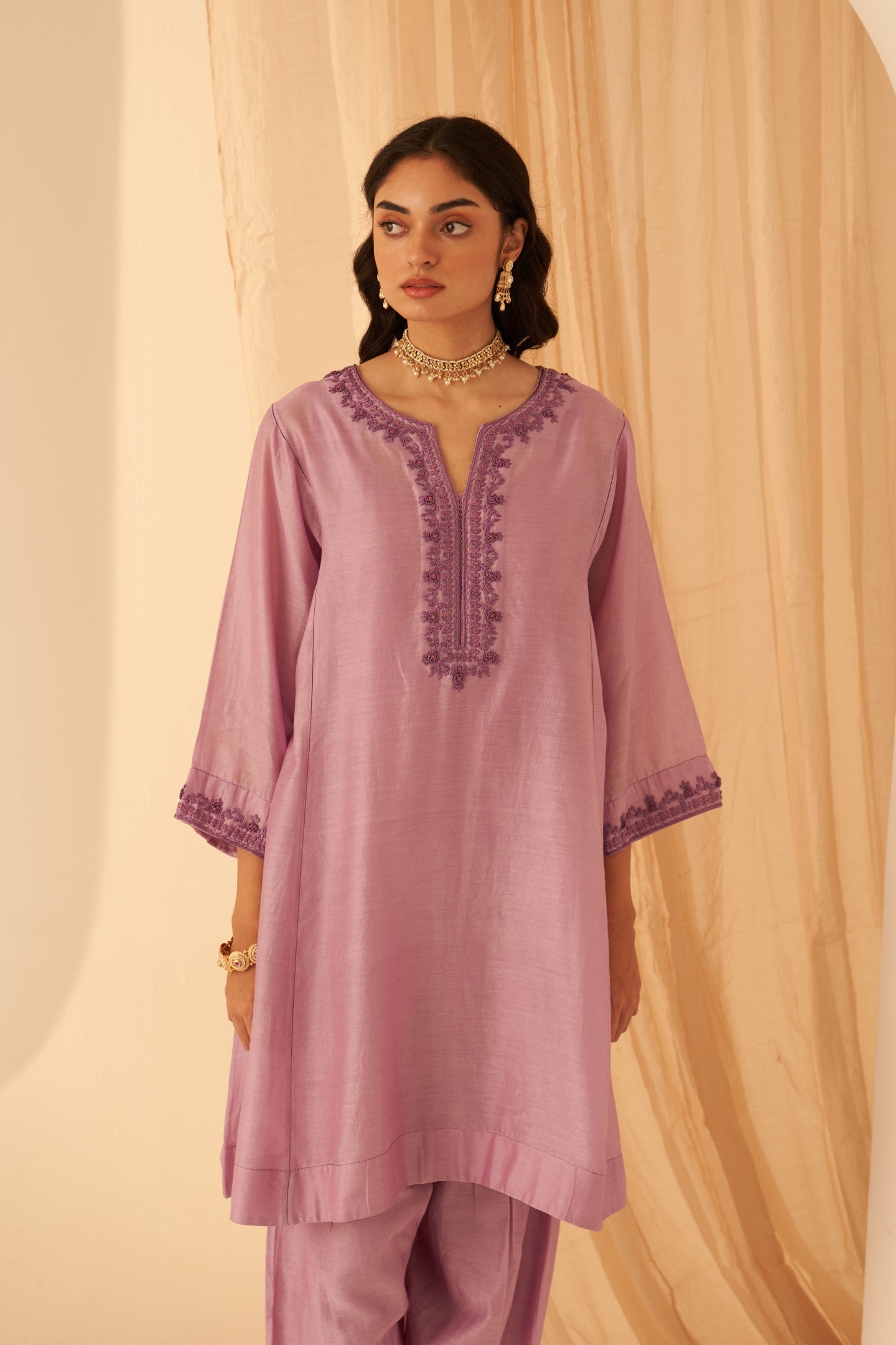 Lilac Chanderi bullion work embroidered kurta paired with cotton slip,pant & organza dupatta