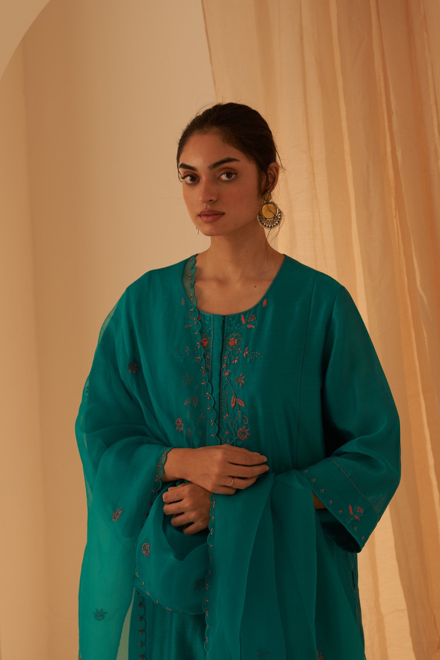 Turquoise chanderi zari, resham zardozi work kurta paired with pant & organza dupatta