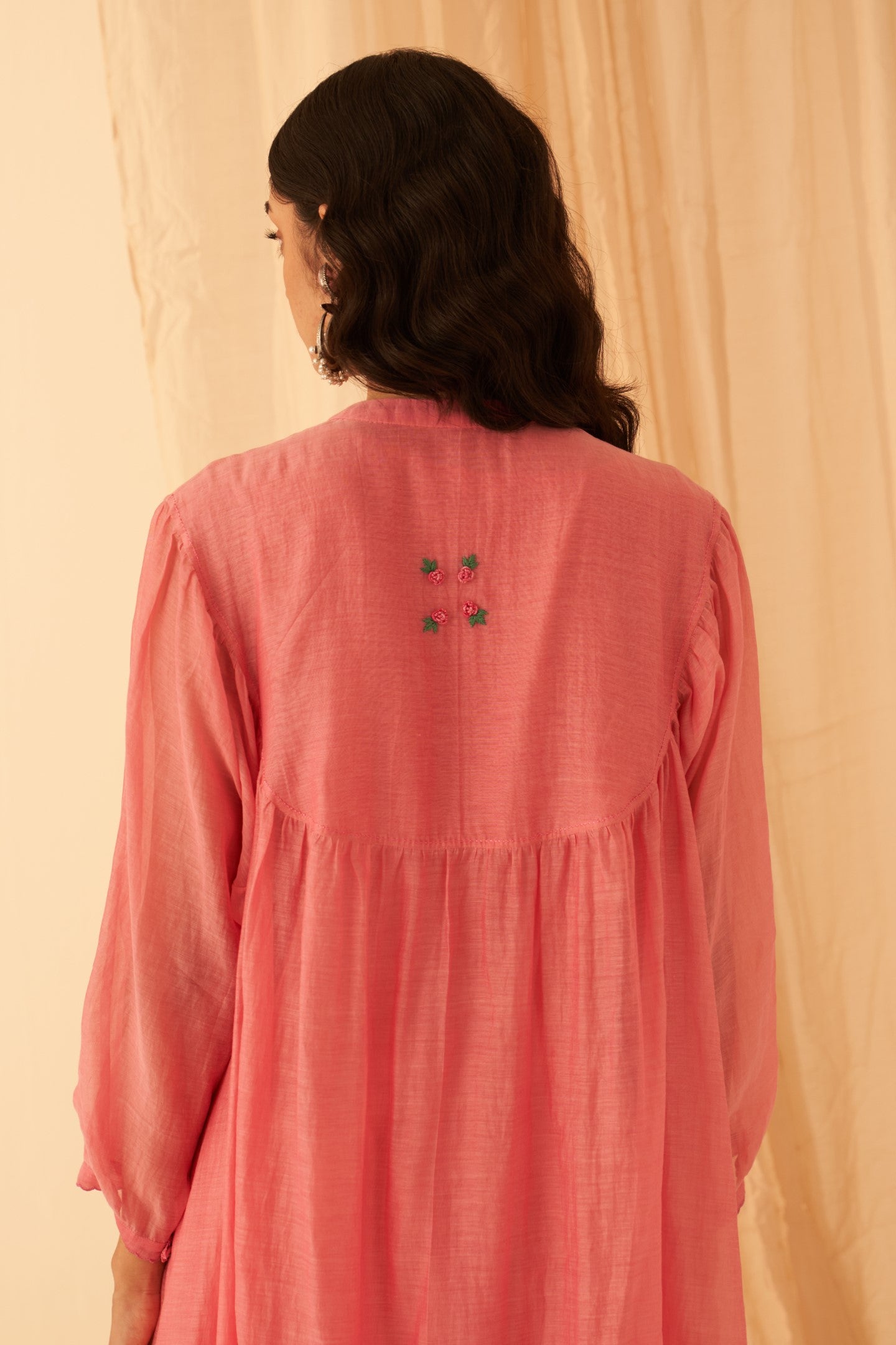 Pink Chanderi bullion work embroidered, scalloped sleeves kurta paired with cotton slip pant & organza dupatta