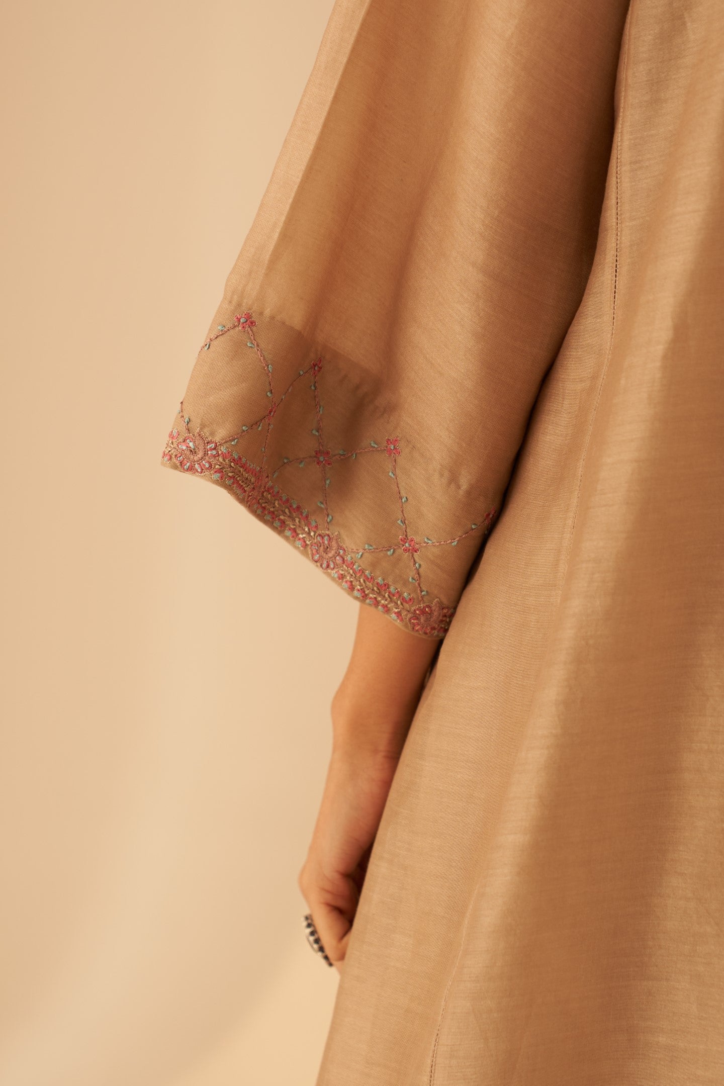 Champagne resham jaal and floral embroidered chanderi kurta paired with pant & organza dupatta