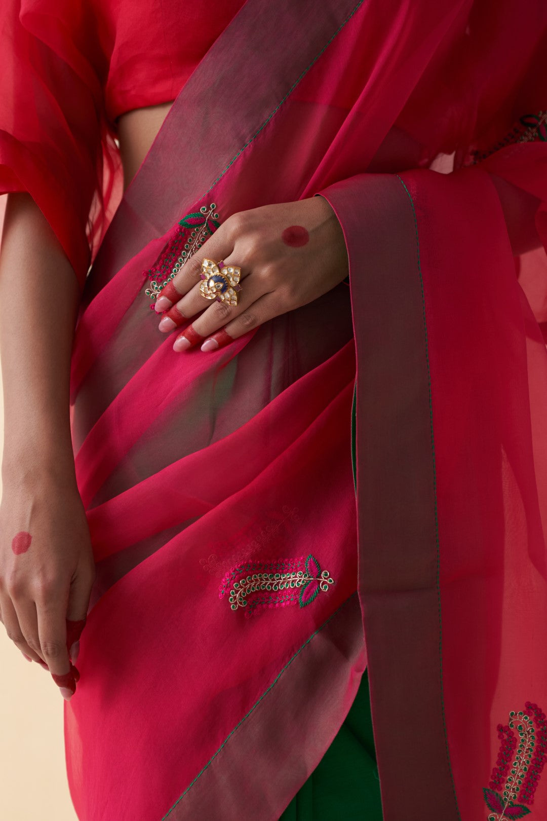 Green- Fuchsia jaal embroidered organza saree comes with an organic cotton stitched petticoat (02 Pcs.)