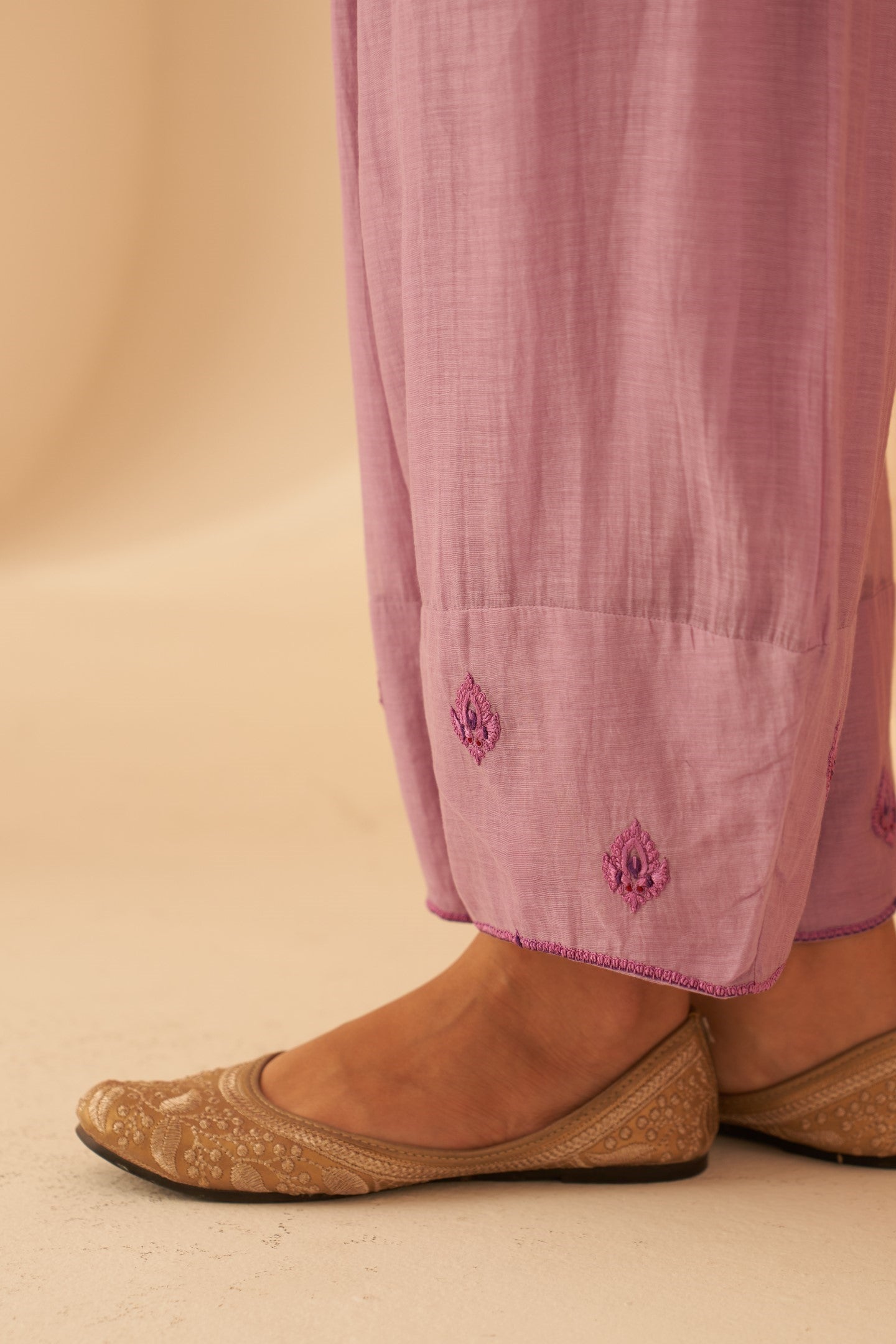 Lilac Chanderi floral buta embroidered Tunic paired with cotton slip & afghani salwar