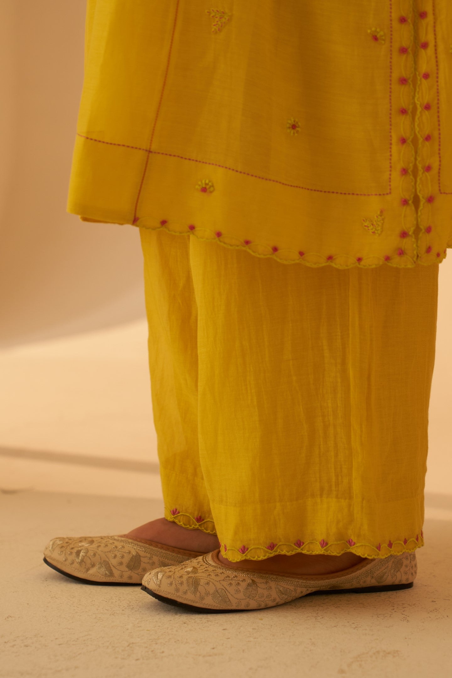 Lime yellow chanderi floral buti embroidered kurta paired with cotton slip, pant & organza dupatta